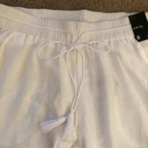 New York and Company Soho Street White Wide Sheer Leg Gauze Pants Size Small NWT - Picture 9 of 14